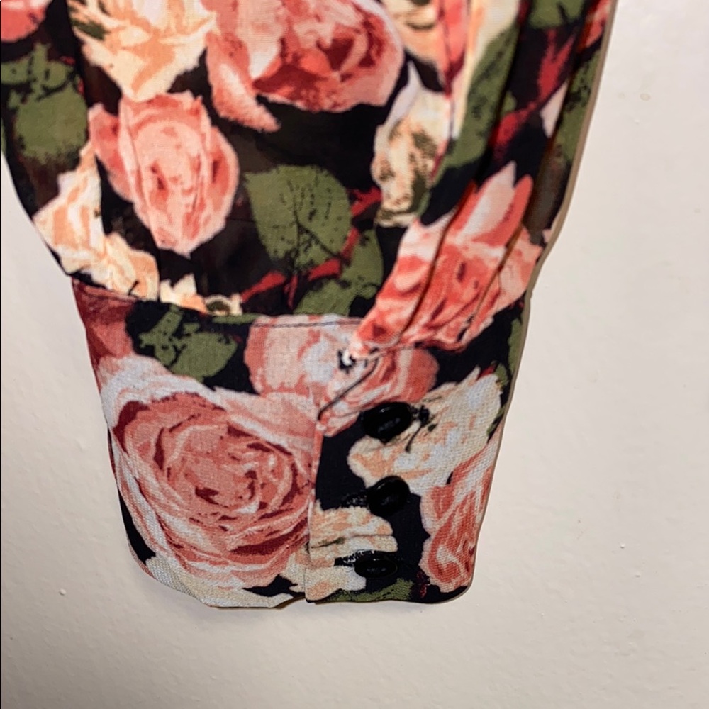 Forever 21 Small Pink and Black Floral Print Blouse - Picture 9 of 13